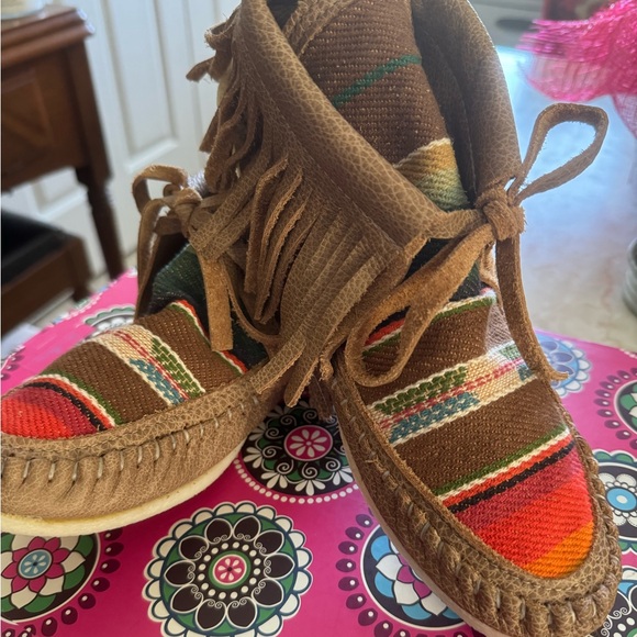 Hand Crafted Shoes - NWOT Handmade Moccasins with rubber bottoms!